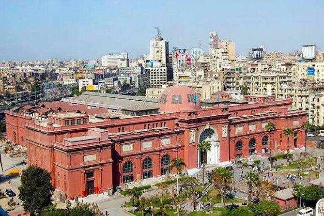 Full Day Tour Sphinx, Pyramids, Egyptian Museum and Bazar - Pickup, Clean Transport, and the Group-Size Sweet Spot