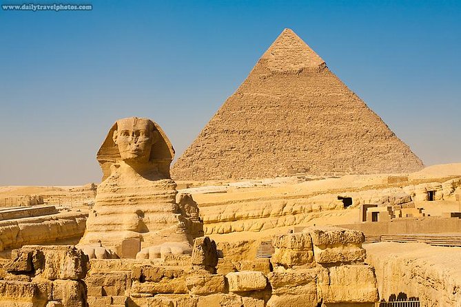 Full Day Tour To Giza Pyramids Egyptian Museum and Khan Khalili Bazaar - Giza Plateau: Cheops, Chephren, Menkaure, Valley Temple, and the Sphinx