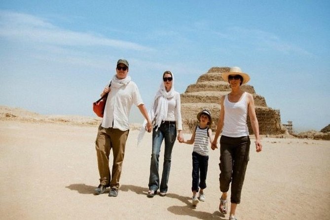 Full-Day Tour to Giza Pyramids, Memphis, and Saqqara with lunch - Giza to Saqqara in One Day: What This Tour Feels Like