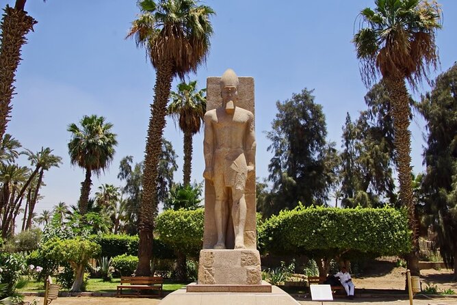 Full day tour to Giza Pyramids Memphis City And Sakkara Pyramid - Giza Pyramids and the Valley Temple: more than the usual photo line