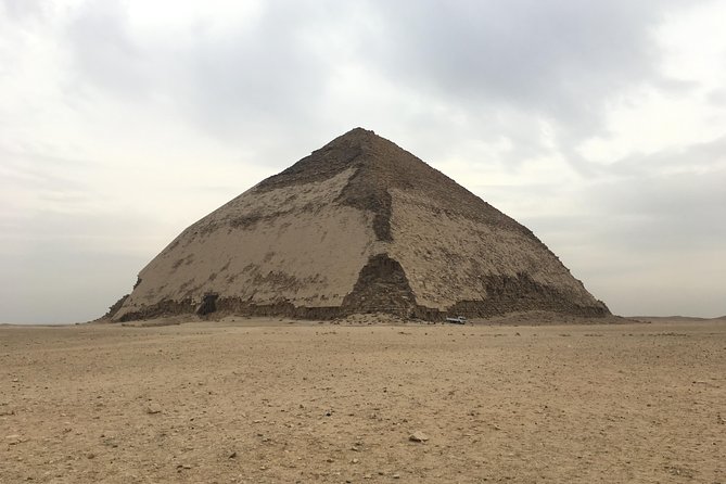 Full day tour to Giza Pyramids, Memphis, Sakkara & Dahshur with private guide - Dahshur’s Bent and Red Pyramids: A Quick Dose of Architectural Experiment