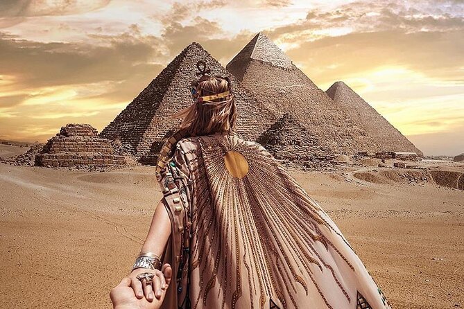 Full day Tour to Giza Pyramids, Sphinx and Saqqara - Great Sphinx: a close-up with lion-body, pharaoh-head detail