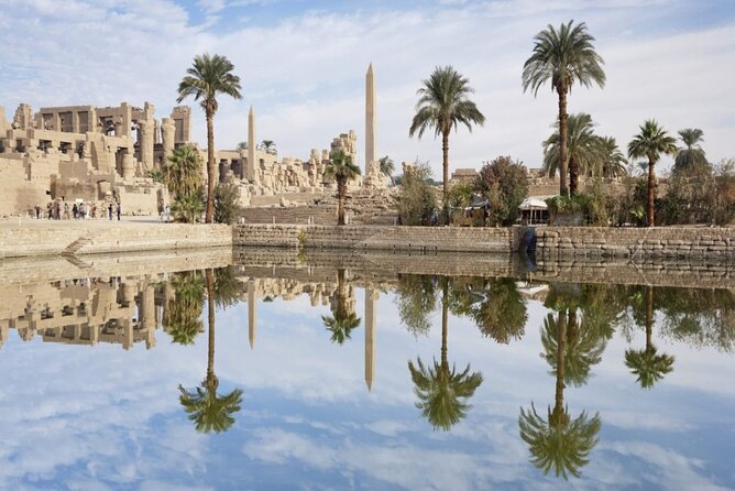 Full Day Tour to Luxor from Cairo by Plane with King Tut Tomb - Luxor Temple and Karnak: two ways to feel the same ancient world