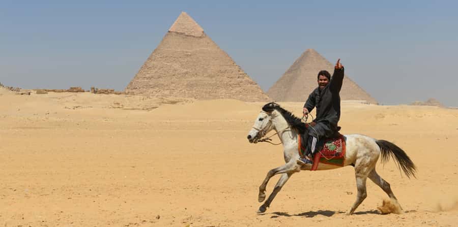 Giza: Arabian Horse Tour Around the Giza Pyramids - Desert Ride Around Giza’s Most Famous Landmarks