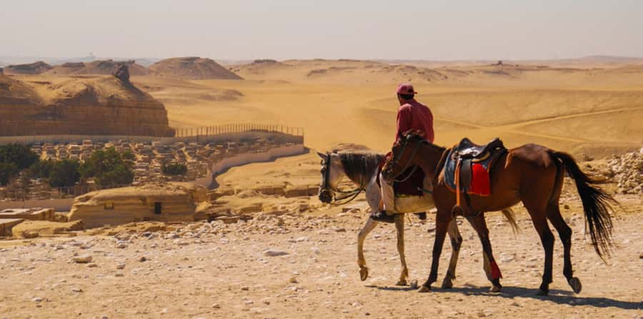 Giza: Arabian Horse Tour Around the Giza Pyramids - Photo and Timing Tips for the Best Results