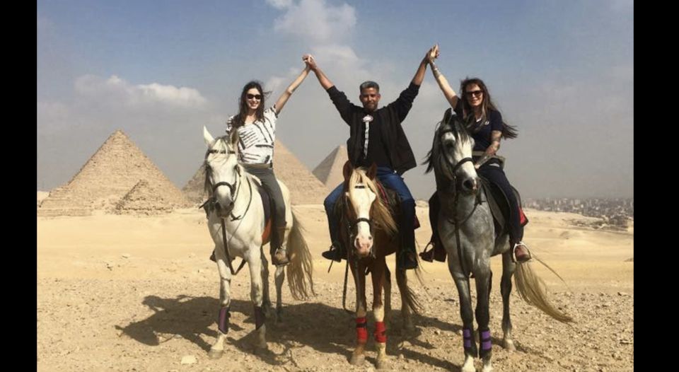 Giza/Cairo: Private Half-Day Great Pyramids and Sphinx Tour - Hotel pickup and air-conditioned transport that saves your energy