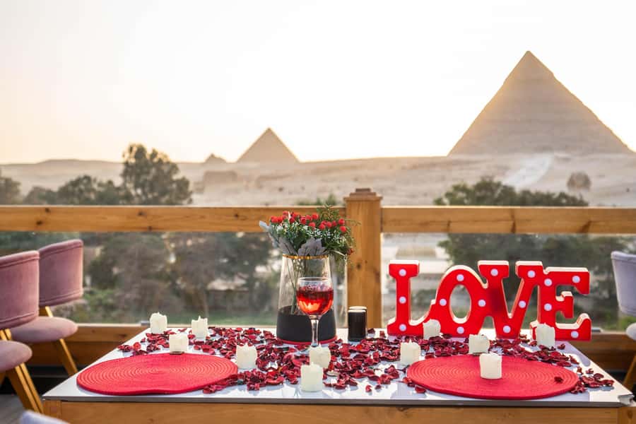 Giza: Dinner with Pyramids All Around You at Rooftop7000 - FAQ