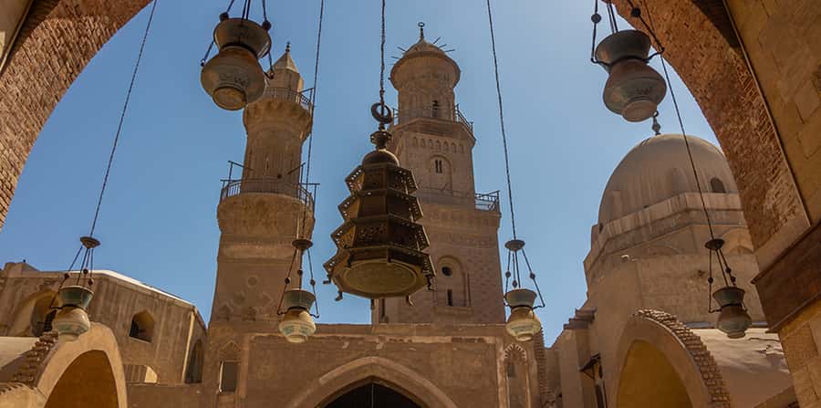 Giza: Egyptian Museum & Optional Khan el-Khalili Tour - Khan el-Khalili Bazaar: shopping and atmosphere without stress