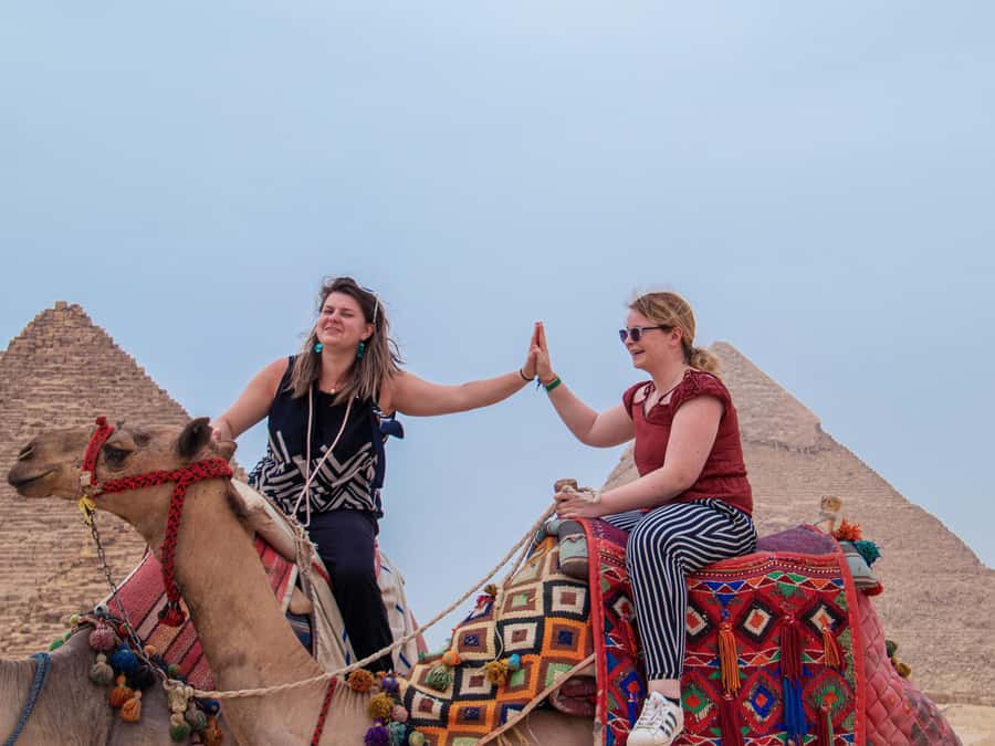 Giza: Female Guided Pyramids and Egyptian Museum Tour - Female-guided Giza: why this tour clicks