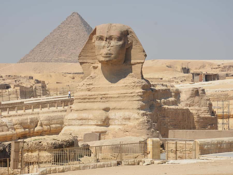 Giza: Female Guided Pyramids and Egyptian Museum Tour - Choosing your option: Shared, Private, or VIP for your time