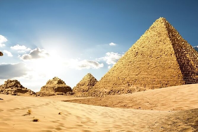 Giza Pyramids and Egyptian Museum - Egyptian Museum: 120,000 artifacts, Tutankhamun, and how to not get overwhelmed