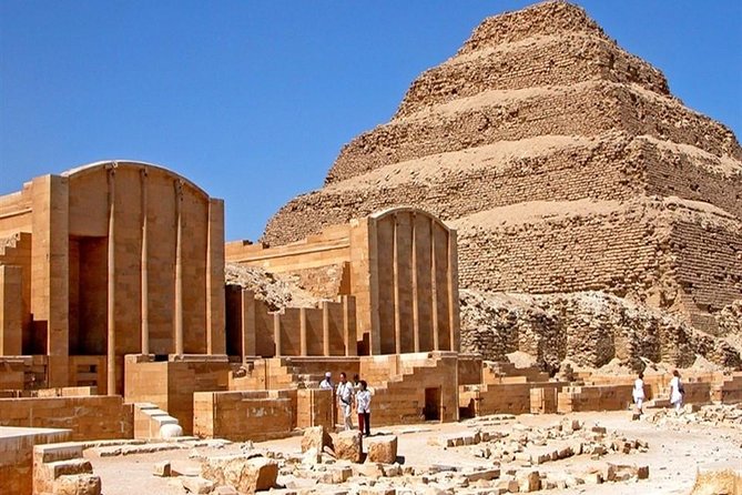 Giza Pyramids and Memphis and Saqqara and Dahshur from Cairo - Lunch and snacks: the small things that save the day