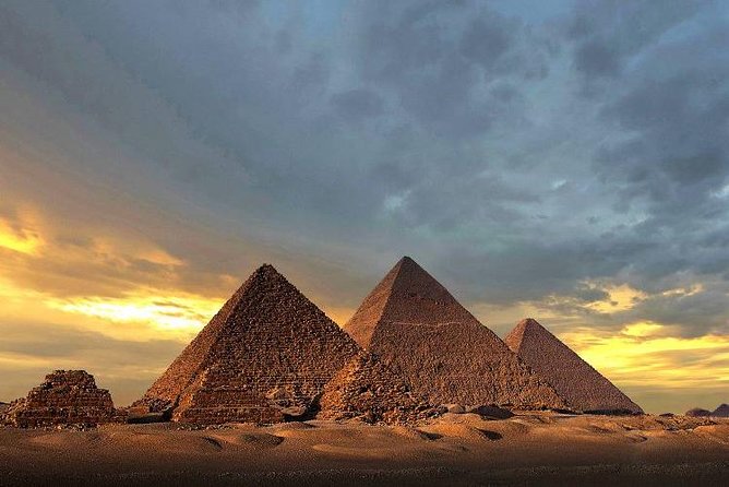 Giza pyramids and the Egyptian museum - Door-to-Door Pickup Means You Can Travel Lighter