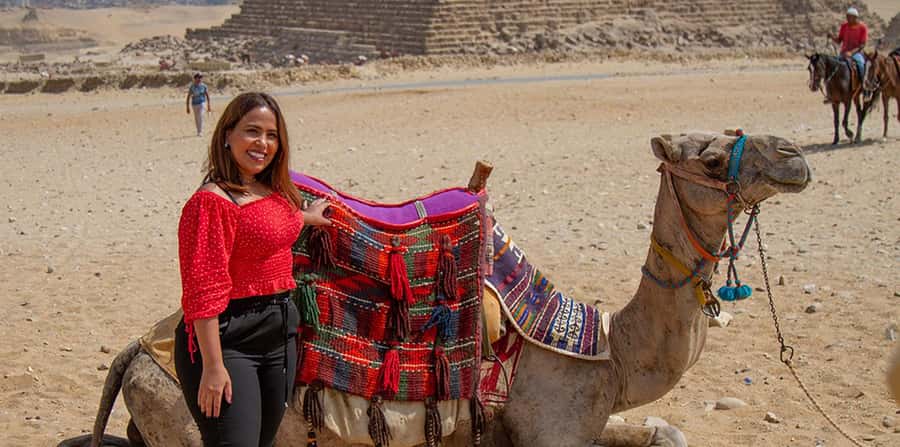 Giza: Pyramids at Sunset Guided Camel Tour - Meet the Great Sphinx up close in the desert