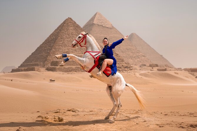 Giza Pyramids Photoshoot with Jumping Horse, Camel and Sphinx - Quick highlights