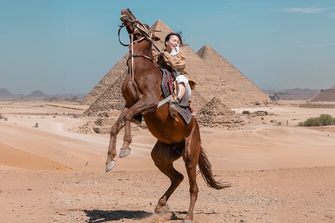 Giza Pyramids Photoshoot with Jumping Horse, Camel and Sphinx - A Giza photoshoot that feels like a planned photo session