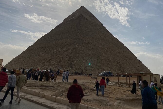 Giza pyramids & sphinx and Egyptian museum All inclusive - What the “all inclusive” setup feels like day-to-day