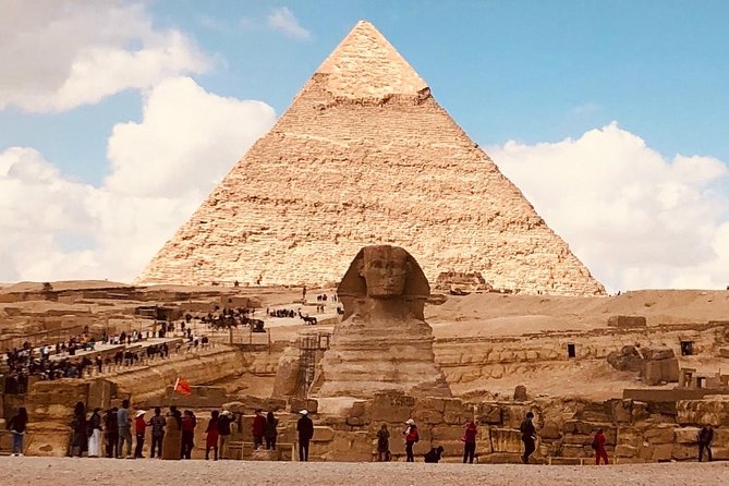 Giza Pyramids, Sphinx & Egyptian Museum treasures with private qualified guide - Why this Cairo day works: pyramids, museum, and market time