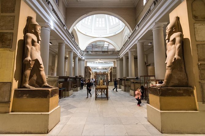 Giza Pyramids, Sphinx & Egyptian Museum with Camel Ride & Lunch - The Sphinx and Valley Temple area: what to watch for