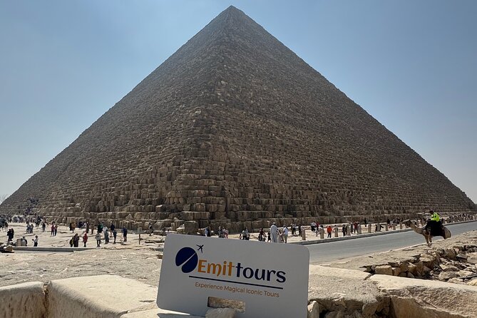 Giza Pyramids & Sphinx with Wi Fi & special Gift - Group Discounts and Private Setup: Choosing the Right Booking Style