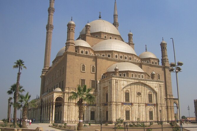 Giza Pyramids, The Egyptian Museum And Cairo Citadel-Mohamed Ali Mosque- Private - A one-day plan that hits Cairo’s biggest icons