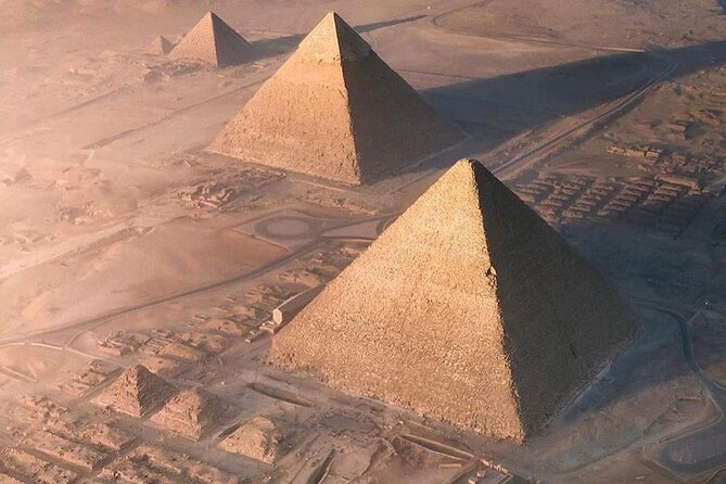Giza Pyramids, The Egyptian Museum, Cairo Citadel and El Khan Bazaar in Cairo - A one-day Cairo itinerary that actually works