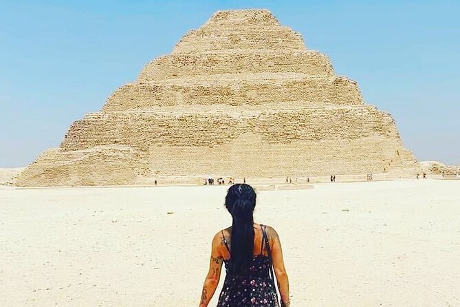 Giza Pyramids to Memphis and Sakkara Guided Private Tour - Memphis Museum and lunch: where the day slows just enough