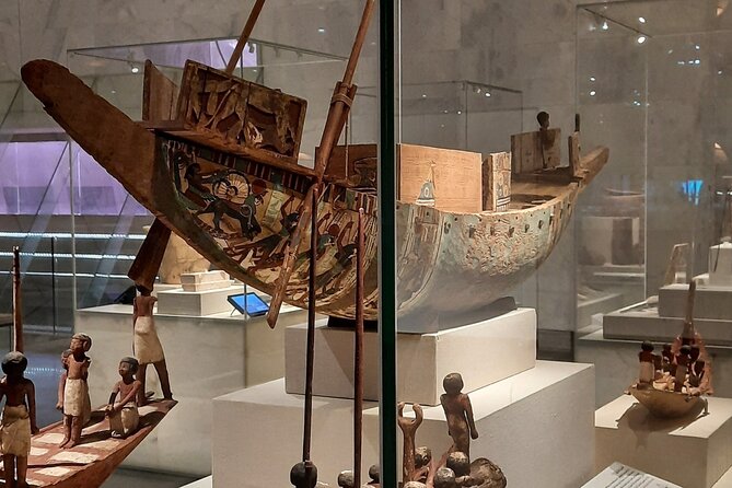 Giza Pyramids with (GEM) Grand Egyptian Museum - Grand Egyptian Museum (GEM): Tutankhamun, Ramses II, and Everyday Egyptian Life