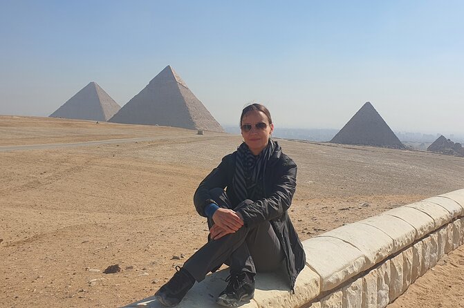 Giza pyramids,Egyptian Museum, Khan El khalili Bazar and Moez Street - Egyptian Museum in downtown: mummies and Tutankhamun highlights