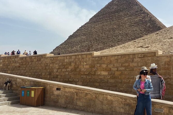 Giza Pyramids,Sphinx,Camel Ride,ATV Bike,Shopping, Dinner cruiseI - Shopping stop: plan to enjoy it or plan to ignore it