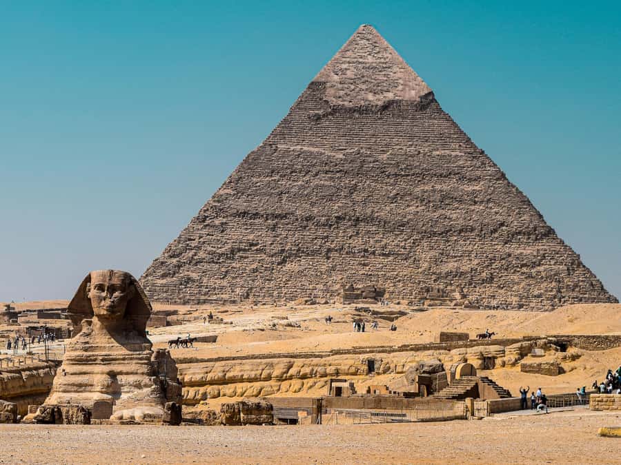 Giza Sunrise Pyramid Guided Tour With Camel Ride & Breakfast - Sunrise vs 8 AM Pickup: Choosing the Best Light