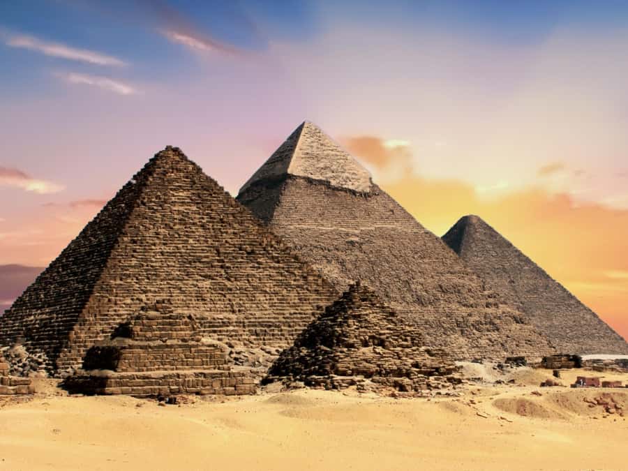 Giza Sunrise Pyramid Guided Tour With Camel Ride & Breakfast - Riding to the Pyramids Gardens: Your First Orientation Moment