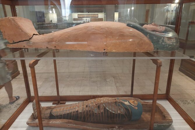 Grand Egyptian Museum the GEM tour and Giza Pyramids - Private door-to-door transport in Cairo or Giza