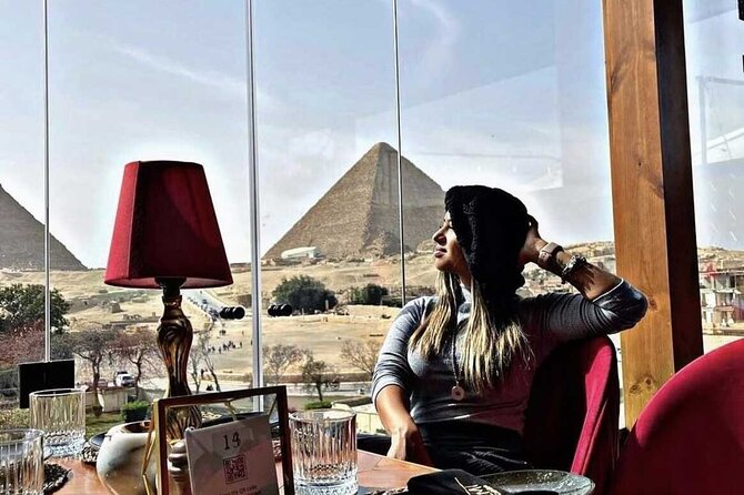 Great Pyramid Inn Lunch With Pyramids View - Pickup, the 4:00 pm timing, and what fills the 3 hours