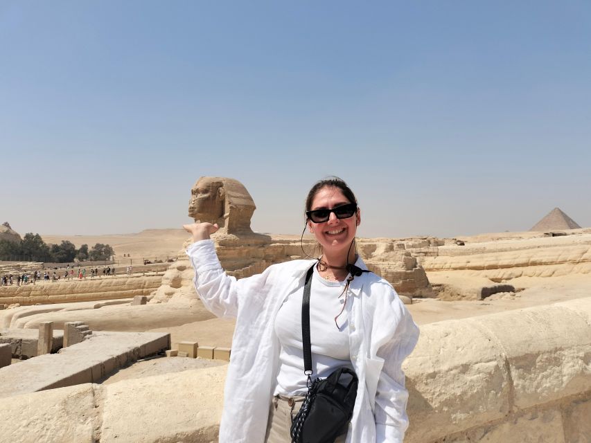 Group Tour to Giza Pyramids Included Pick up & Drop Off - Guides and drivers: what the best versions of this tour feel like