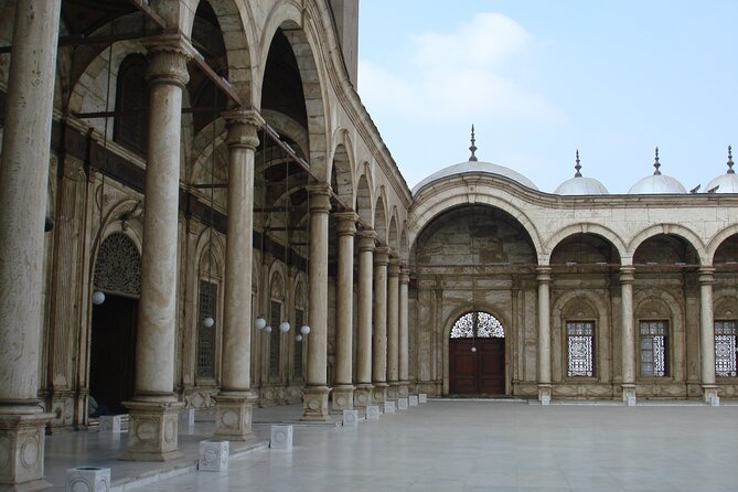 Guided Tour to Giza Pyramids, Museum, Citadel and Khan El Khalili - Who this tour fits best (and who should think twice)