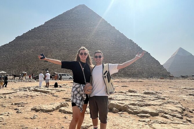 Guided Tour to Giza Pyramids ,Sphinx, Camel & inside the pyramids - Panoramic Views, Photos, and the 20-Minute Camel Ride