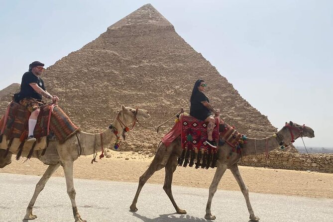 Guided tour to Pyramids of Giza, Sakkara & Memphis: Private Tour with Lunch - Memphis Museum Area: Ramses II and the Alabaster Sphinx