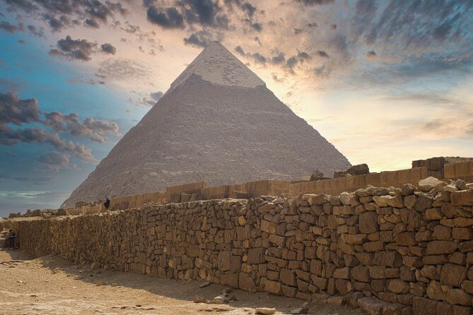 Half Day Giza Pyramids and Great Sphinx with Private Tour Guide - Panoramic Viewpoint and 30 Minutes for Real Photos (Camel Ride Option)