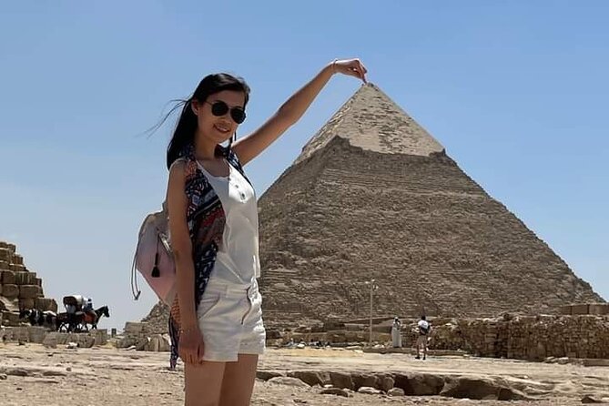 Half day Giza pyramids and Sphinx tour with an Egyptologist - Stop 4: Panoramic view and trick-photo time