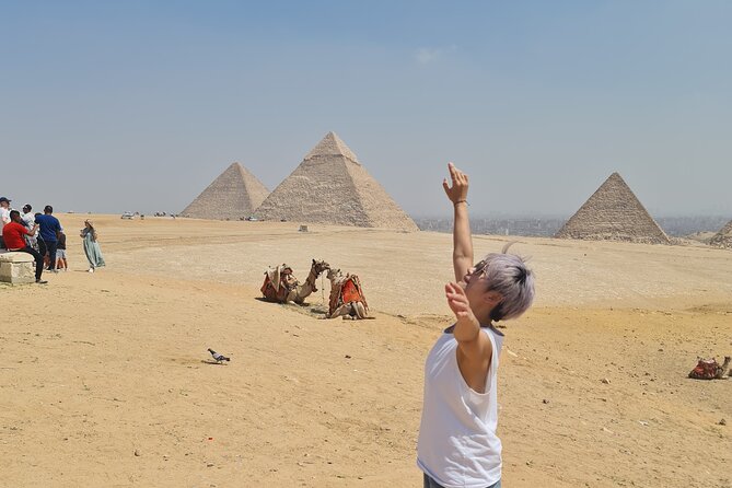 Half Day private guided tour Giza Pyramids,Sphinx,lunch,camel rid - Camel ride over the dunes: the moment that changes the view