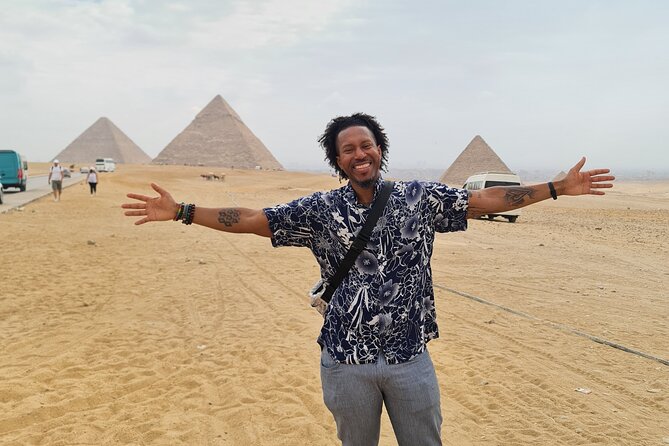 Half Day private guided tour Giza Pyramids,Sphinx,lunch,camel rid - Who this tour fits best