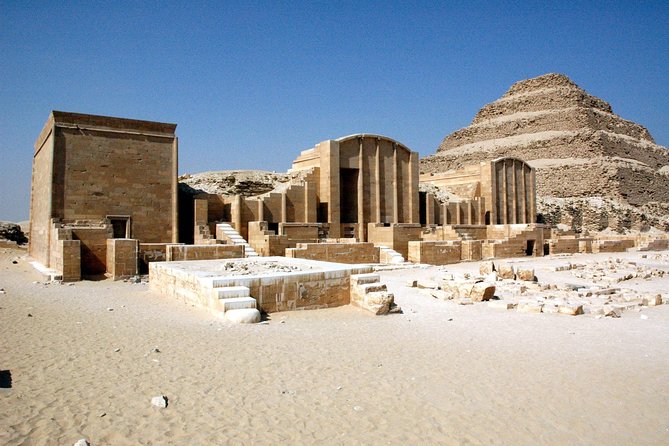 Half-Day private Tour to Dahshur Pyramids, Memphis & Saqqara - Memphis’s Alabaster Sphinx: the warm-up stop that sets the tone