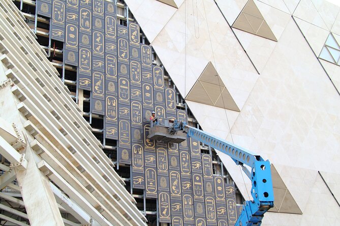 Half Day Tour Gem Visit to The New Grand Egyptian Museum - Private tour feel with practical group discounts