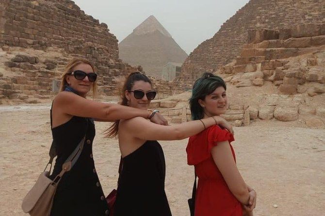 Half Day Tour To Giza Pyramids & Sphinx From Cairo Airport - Comfort, water, and Cairo traffic without the stress