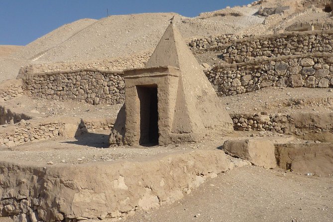 half day west Bank tour B habu temple and workers tombs - Stop 2: Medinet Habu Temple of Ramses III (the hour you’ll remember)