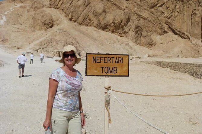 Hatshepsut Temple, King Valley, Queen Valley, Habu Temple Private Tour & lunch - Mortuary Temple of Hatshepsut: why this stop feels unforgettable