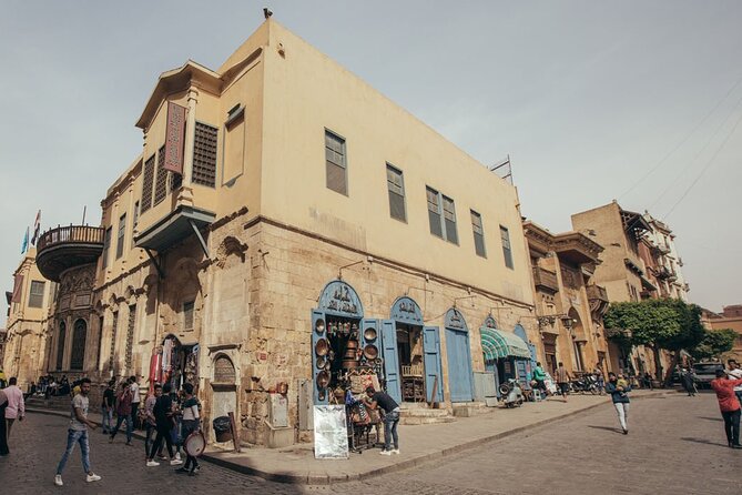 Have a walk in old Cairo with a visit to Cairo tower - Al-Aqmar Mosque: stonework you can actually see