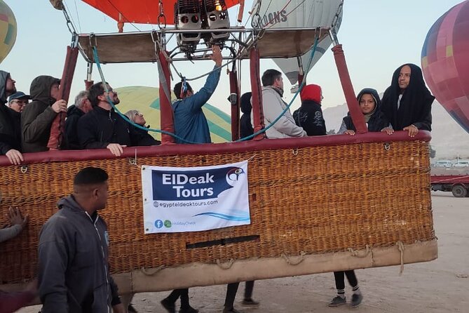 Hot Air Ballon - What you actually see from the air: Nile Valley, Kings, Ramses, Hatshepsut