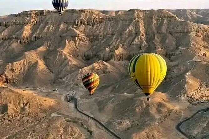Hot air balloon ride in Luxor with hotel delivery service - Smooth Landing and the Flight Certificate Keepsake